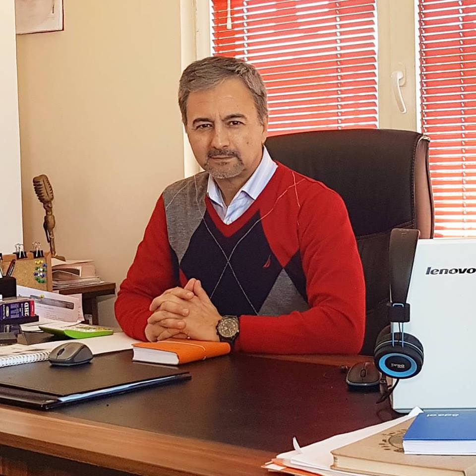Medya ve Iletisim Kocu Hakan Ozturk